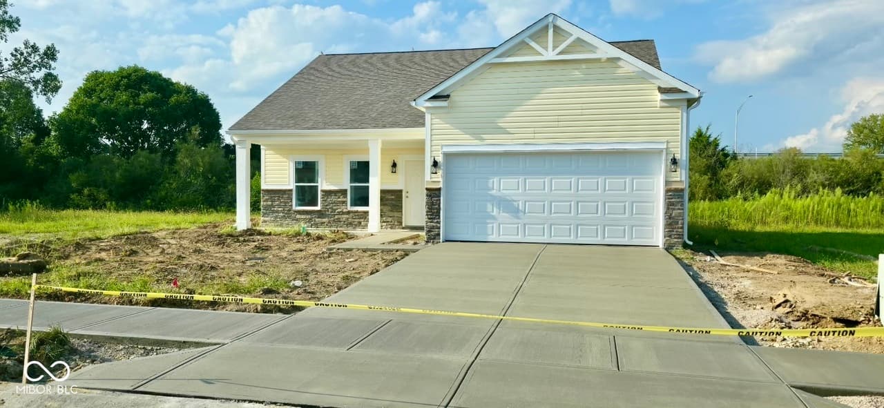 2349 N Liberty Lakes Dr — listing photo