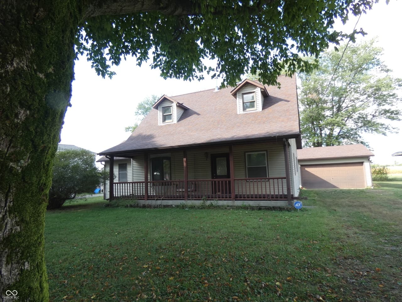 802 Park Rd — listing photo