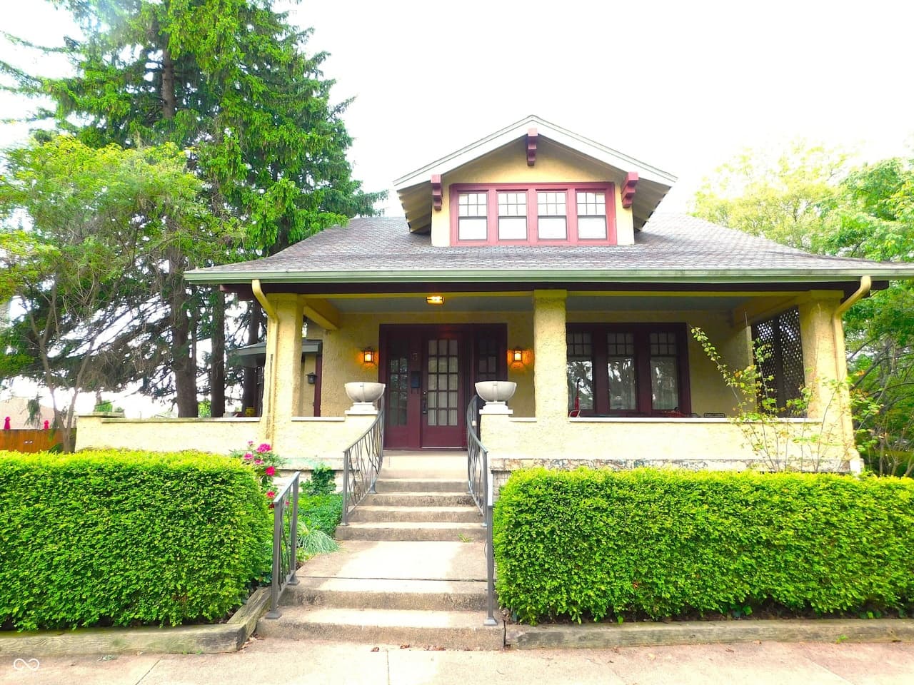 535 N Michigan Ave — listing photo