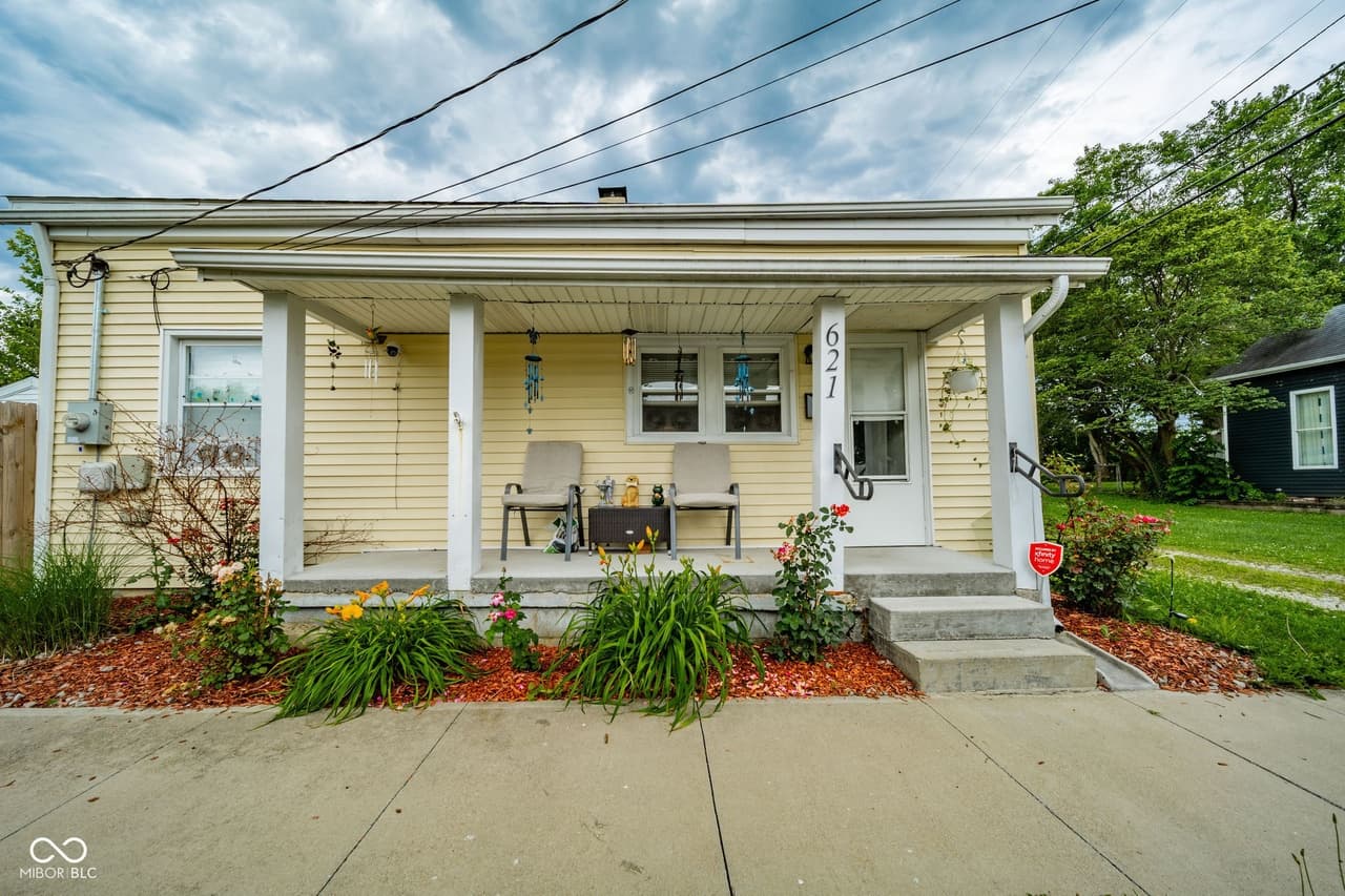 621 W Central Ave — listing photo