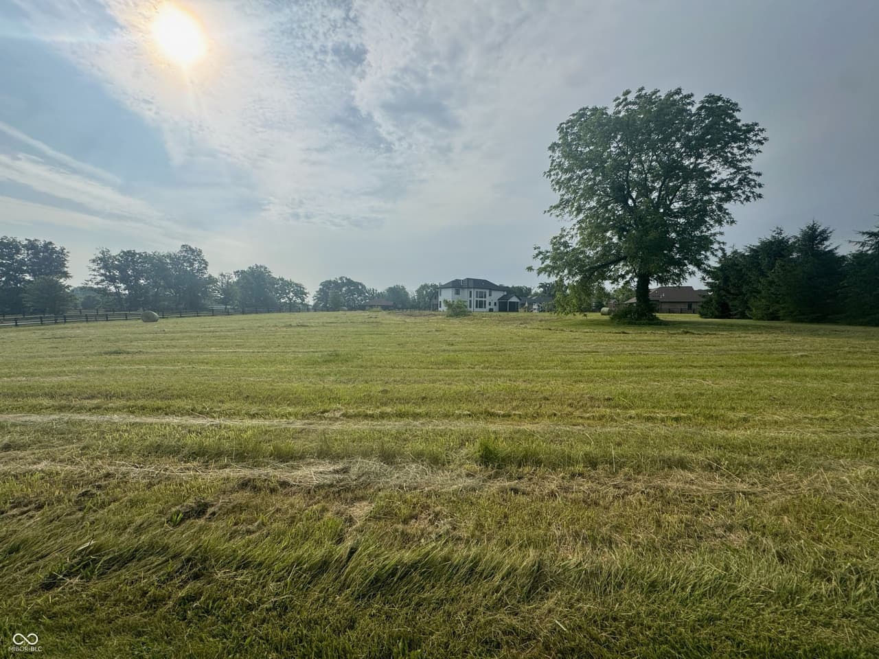 1125 E Sleepy Hollow Dr — listing photo